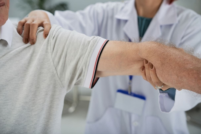 El Hospital Quirónsalud Vitoria refuerza su apuesta por la ortopedia del adulto con un modelo orientado a tratamientos e