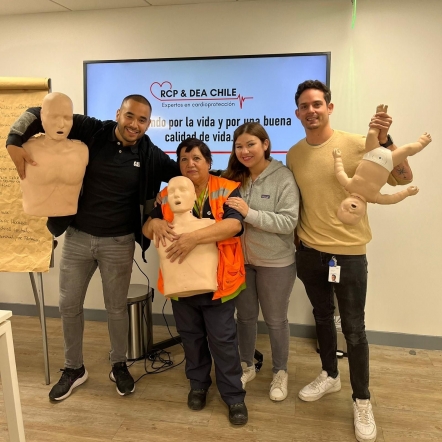 Más allá de la eficiencia: cómo el liderazgo humano transformó la logística de salud en Chile