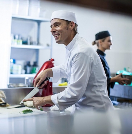 Peláez y Blanco, primera clínica dental extremeña reconocida con la máxima categoría APEX Invisalign