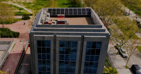 TOMSA Destil y MASPV inauguran su segunda planta fotovoltaica en Barajas 