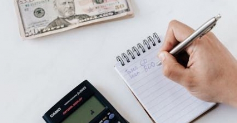 CREDITOCLIC analiza el papel del comparador de ofertas en la búsqueda de financiación responsable y la facilidad financi