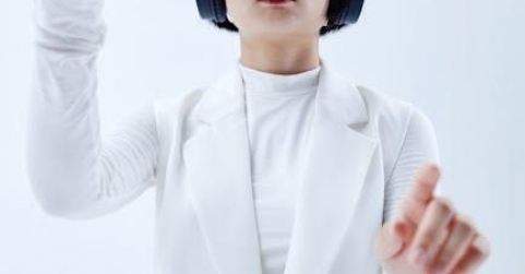 Revolutia convierte la IA en la vía rápida al empleo: 4 meses frente a 4 años de carrera