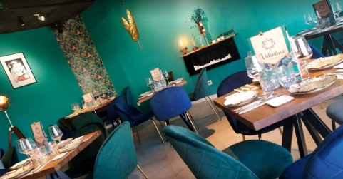 Comidas y cenas de empresa en Navidad: los desfases en restaurantes