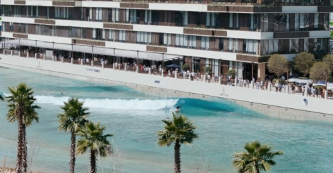 AWM cierra 2025 con múltiples inauguraciones de grandes recintos de surf