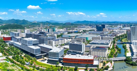 Guerras cognitivas: según TIER 8, la gran empresa se prepara para el nuevo campo de batalla en ciberseguridad, la mente 